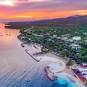 *** Курортный комплекс Decameron Club Caribbean Runaway Bay, Ramada Ямайка
